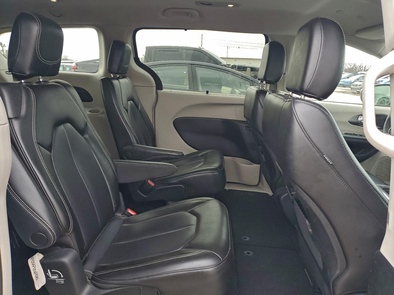 2023 Chrysler Pacifica Touring L VIN: 2C4RC1BG4PR578407 Lot: 93270835