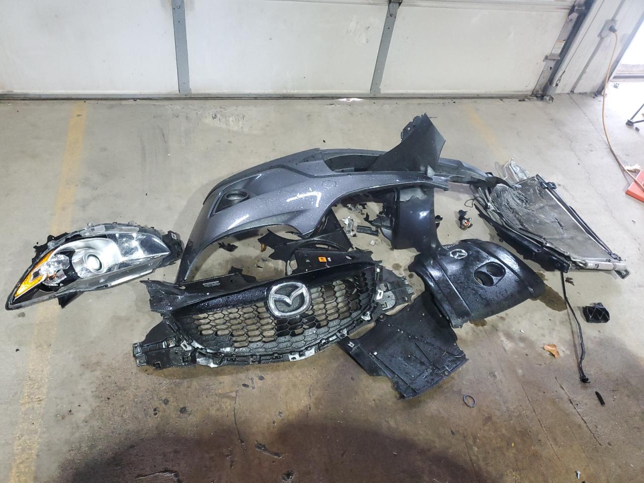 2015 Mazda Cx-5 Gt VIN: JM3KE4DYXF0445427 Lot: 92535495