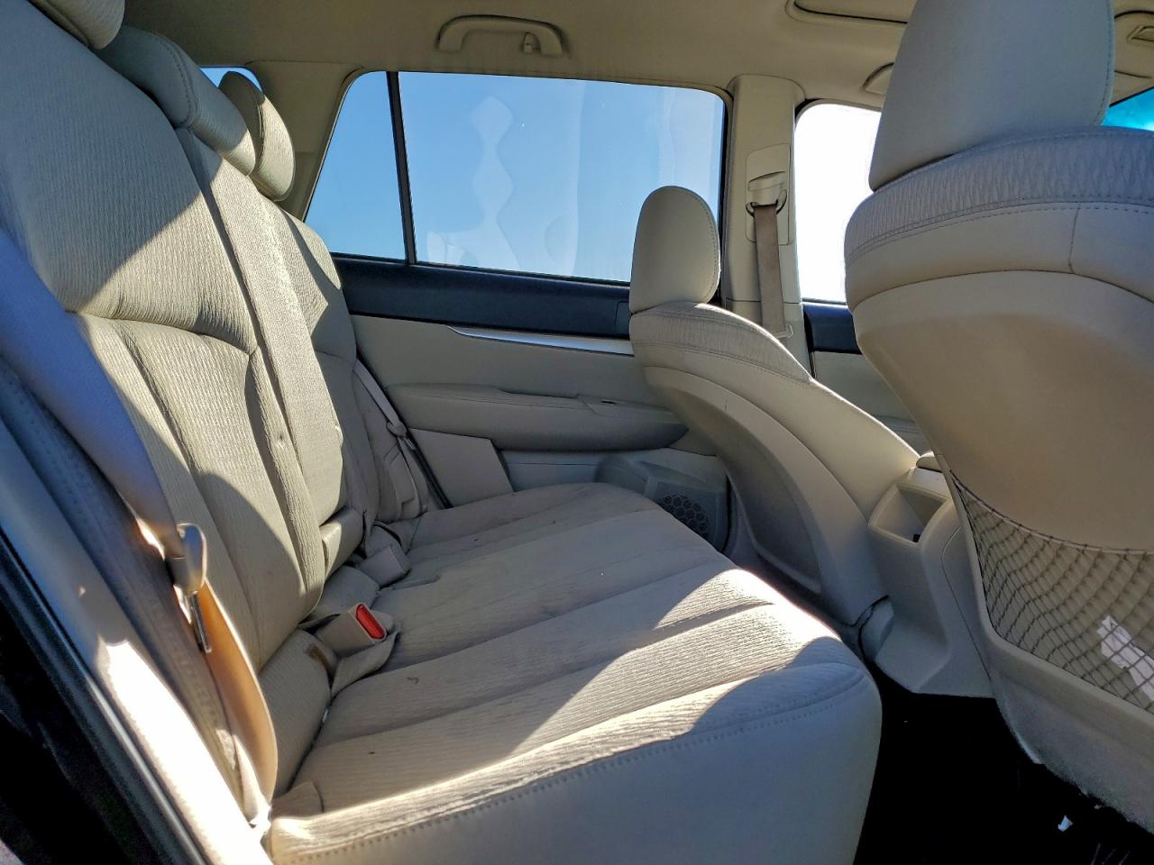 2010 Subaru Outback 3.6R Premium VIN: 4S4BRDHC8A2329079 Lot: 94025545