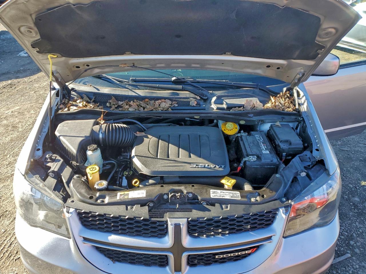 2018 Dodge Grand Caravan Gt VIN: 2C4RDGEG0JR327869 Lot: 94449645