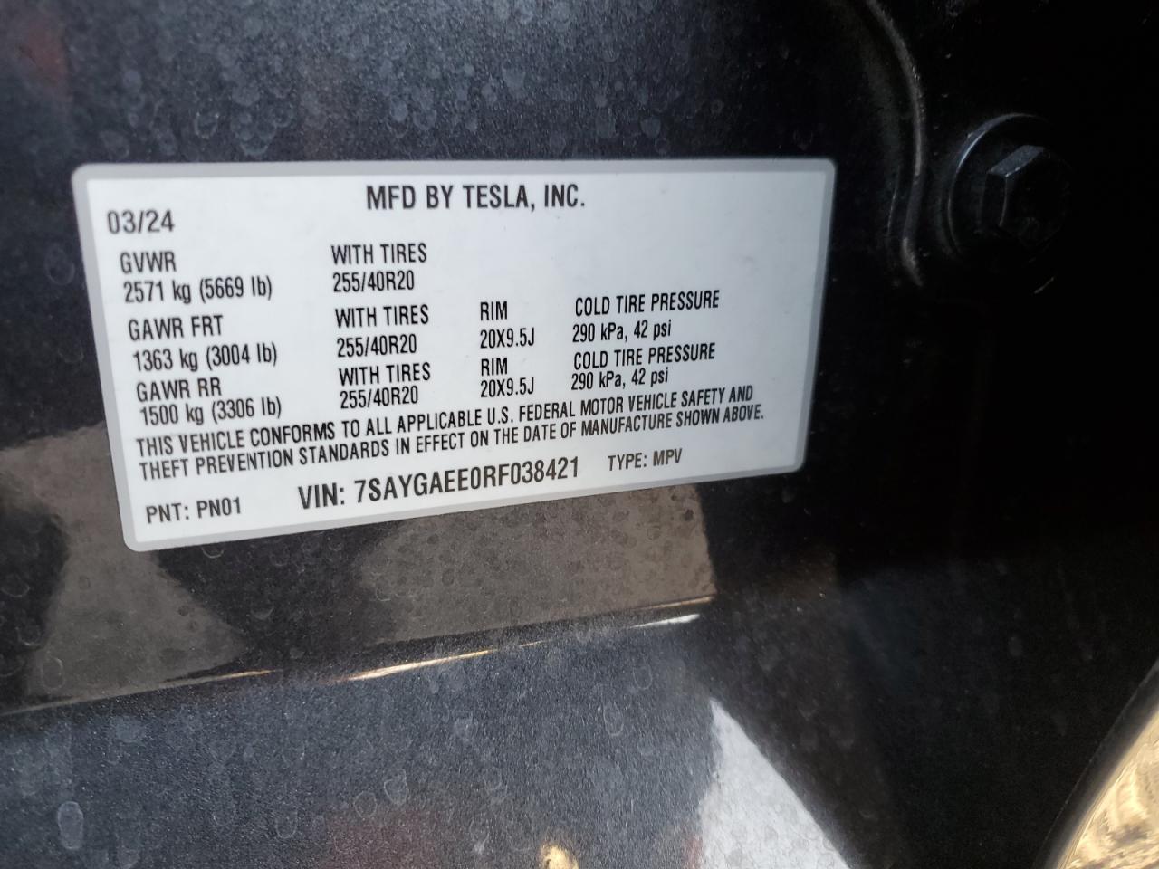 2024 Tesla Model Y VIN: 7SAYGAEE0RF038421 Lot: 80219915