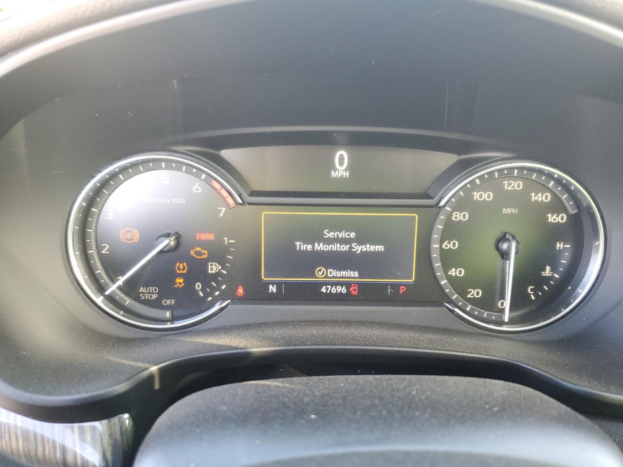 2019 Cadillac Xt4 Premium Luxury VIN: 1GYFZCR44KF124581 Lot: 91031515