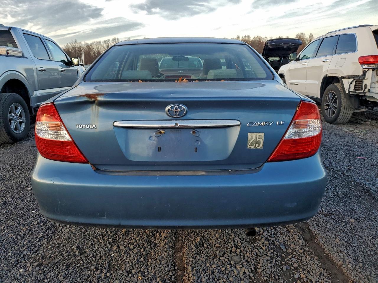 2003 Toyota Camry Le VIN: 4T1BE32K83U722397 Lot: 94186415