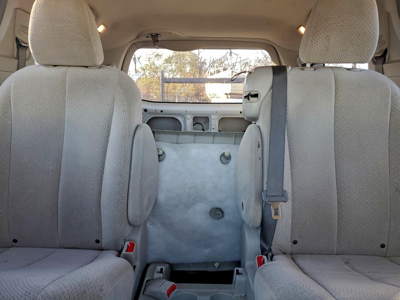 2013 Toyota Sienna Le VIN: 5TDKK3DC3DS386666 Lot: 93416235