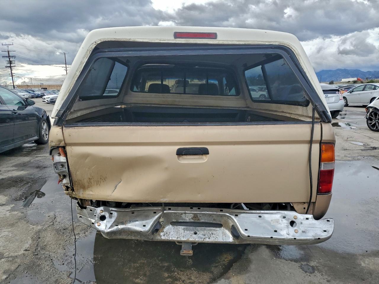 1995 Toyota Tacoma Xtracab VIN: 4TAUN53B2SZ017938 Lot: 94100295