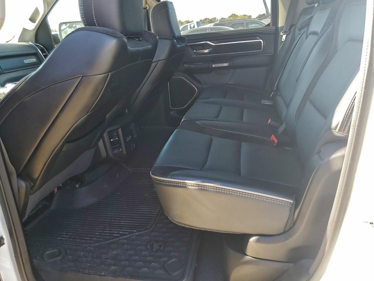 2022 Ram 1500 Laramie VIN: 1C6SRFJT9NN246556 Lot: 90877795