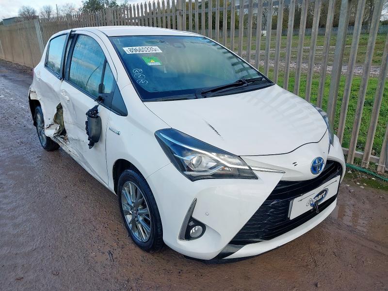2017 TOYOTA YARIS 1.5 HYBRID ICON TECH 5DR CVT