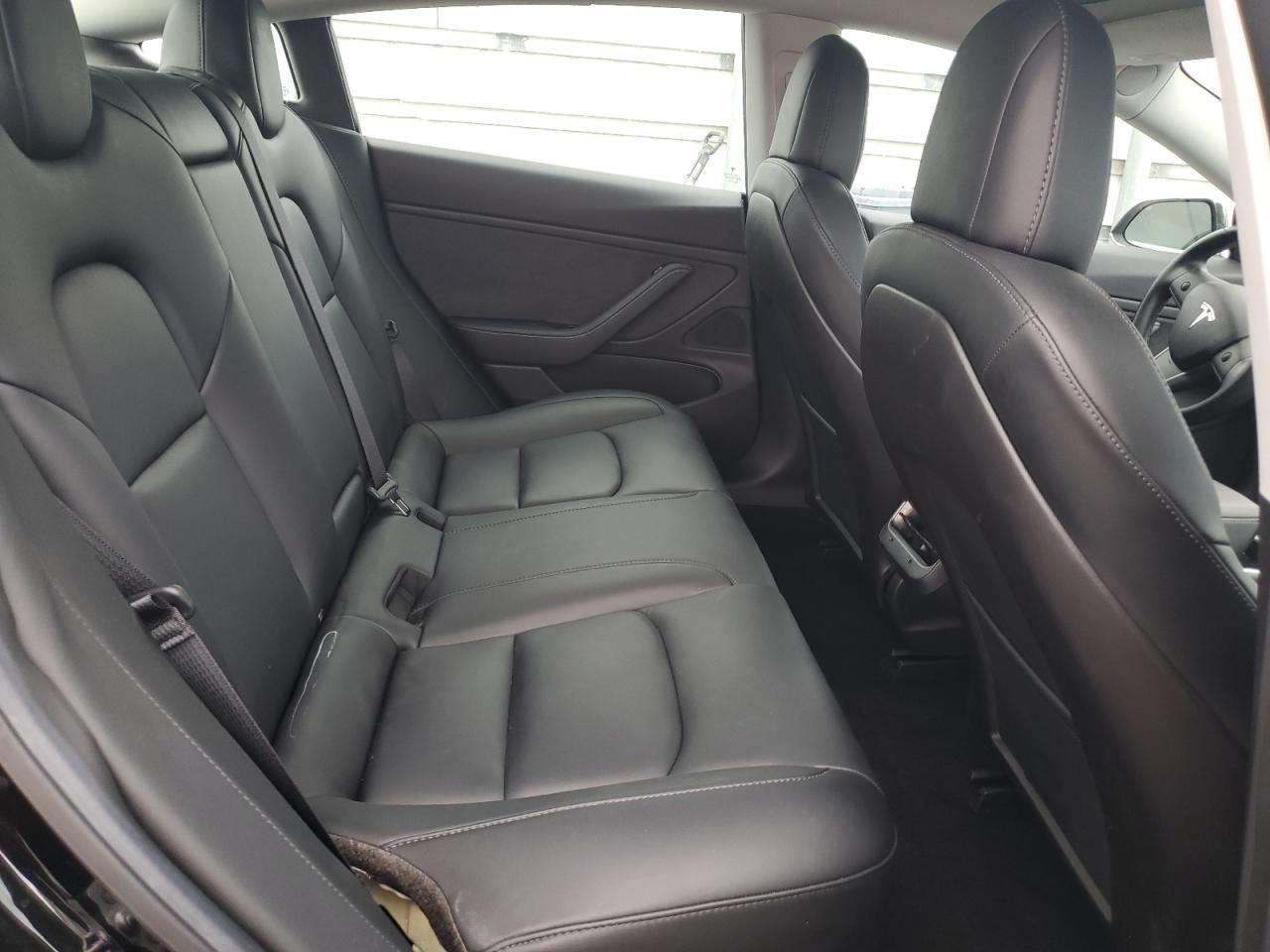 2019 Tesla Model 3 VIN: 5YJ3E1EB0KF384784 Lot: 92305135