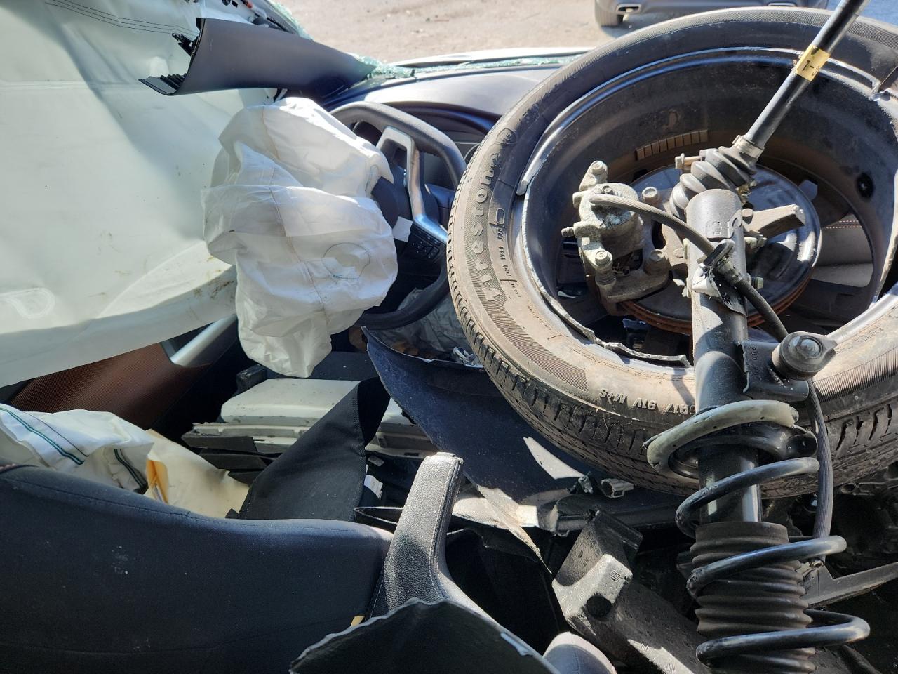 2020 Nissan Kicks Sr VIN: 3N1CP5DV9LL564025 Lot: 92885885