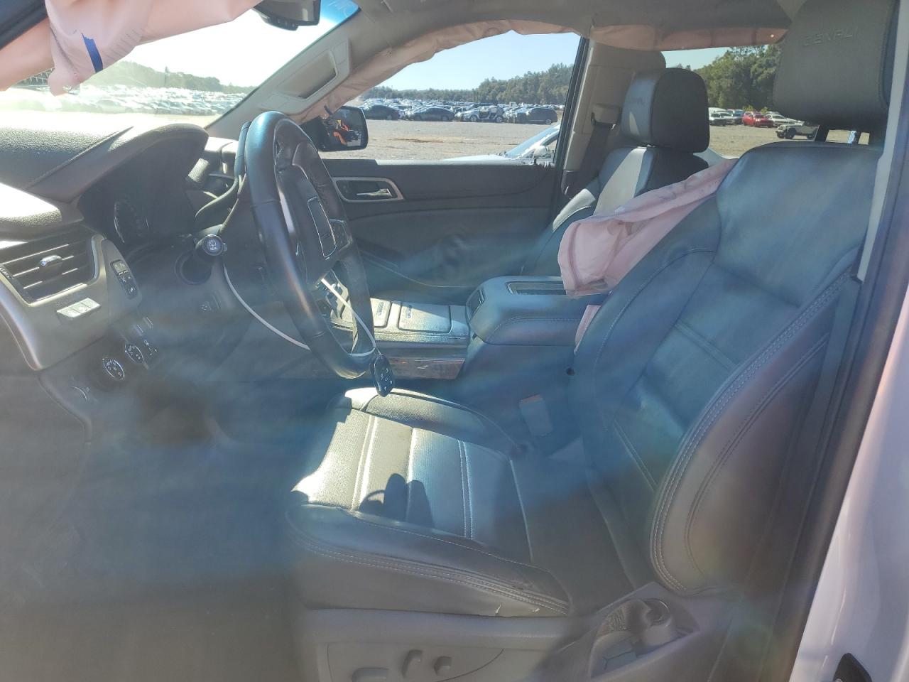 2017 GMC Yukon Denali VIN: 1GKS2CKJ4HR379400 Lot: 91792435