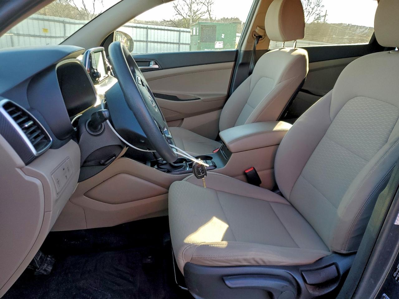 2019 Hyundai Tucson Se VIN: KM8J2CA4XKU052079 Lot: 94250805