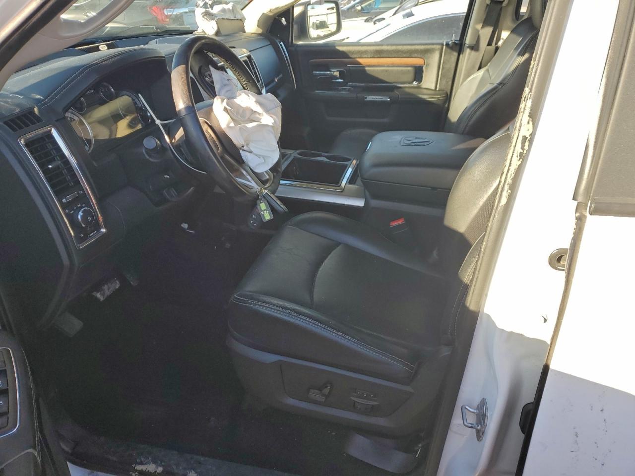 2015 Ram 1500 Laramie VIN: 1C6RR7NT3FS700222 Lot: 94543395