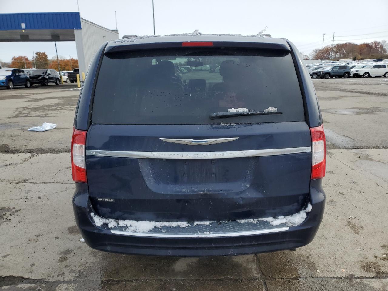 2015 Chrysler Town & Country Touring L VIN: 2C4RC1CGXFR674734 Lot: 92193855