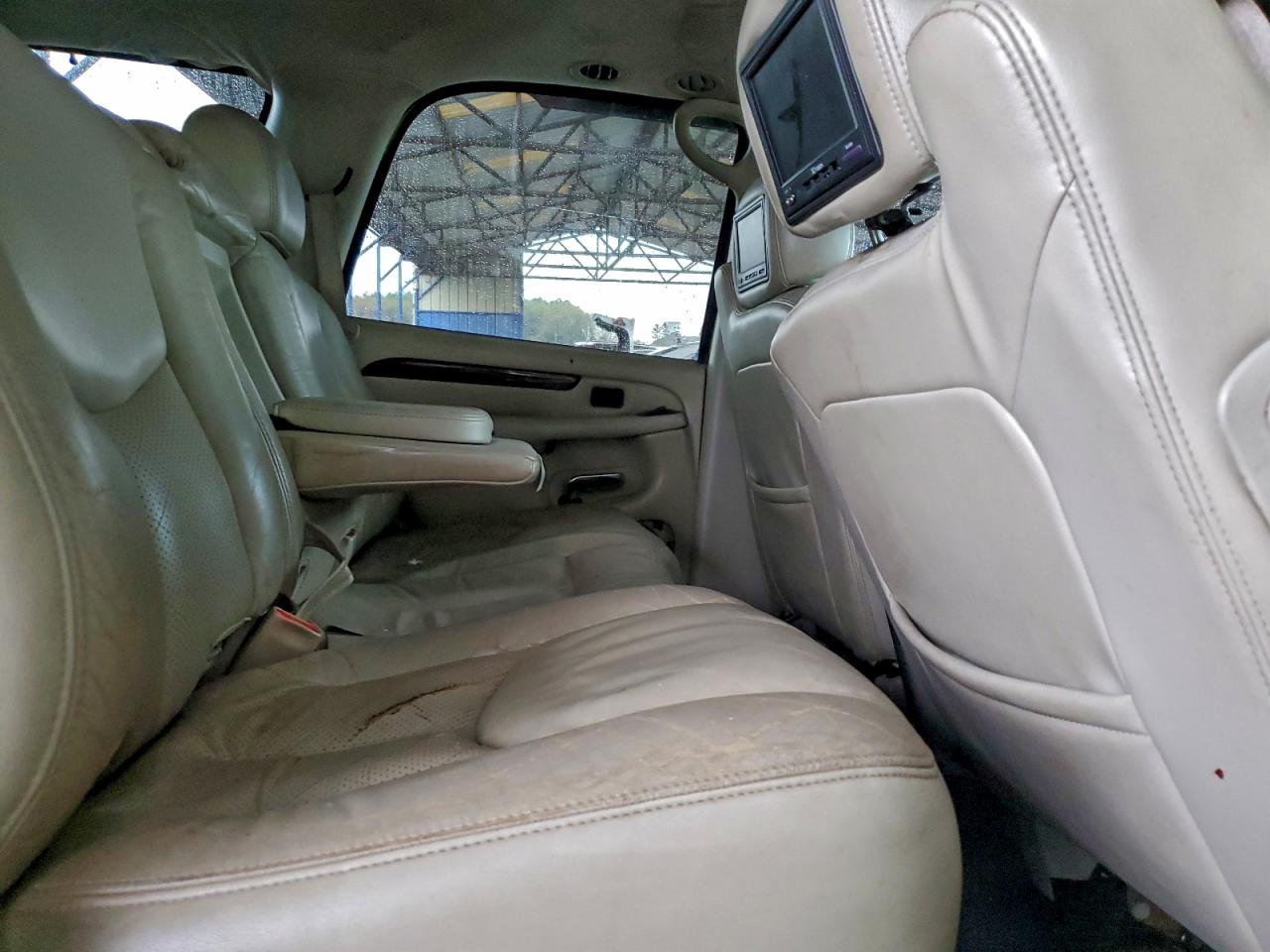 2003 Cadillac Escalade Luxury VIN: 1GYEK63N93R129908 Lot: 94546865