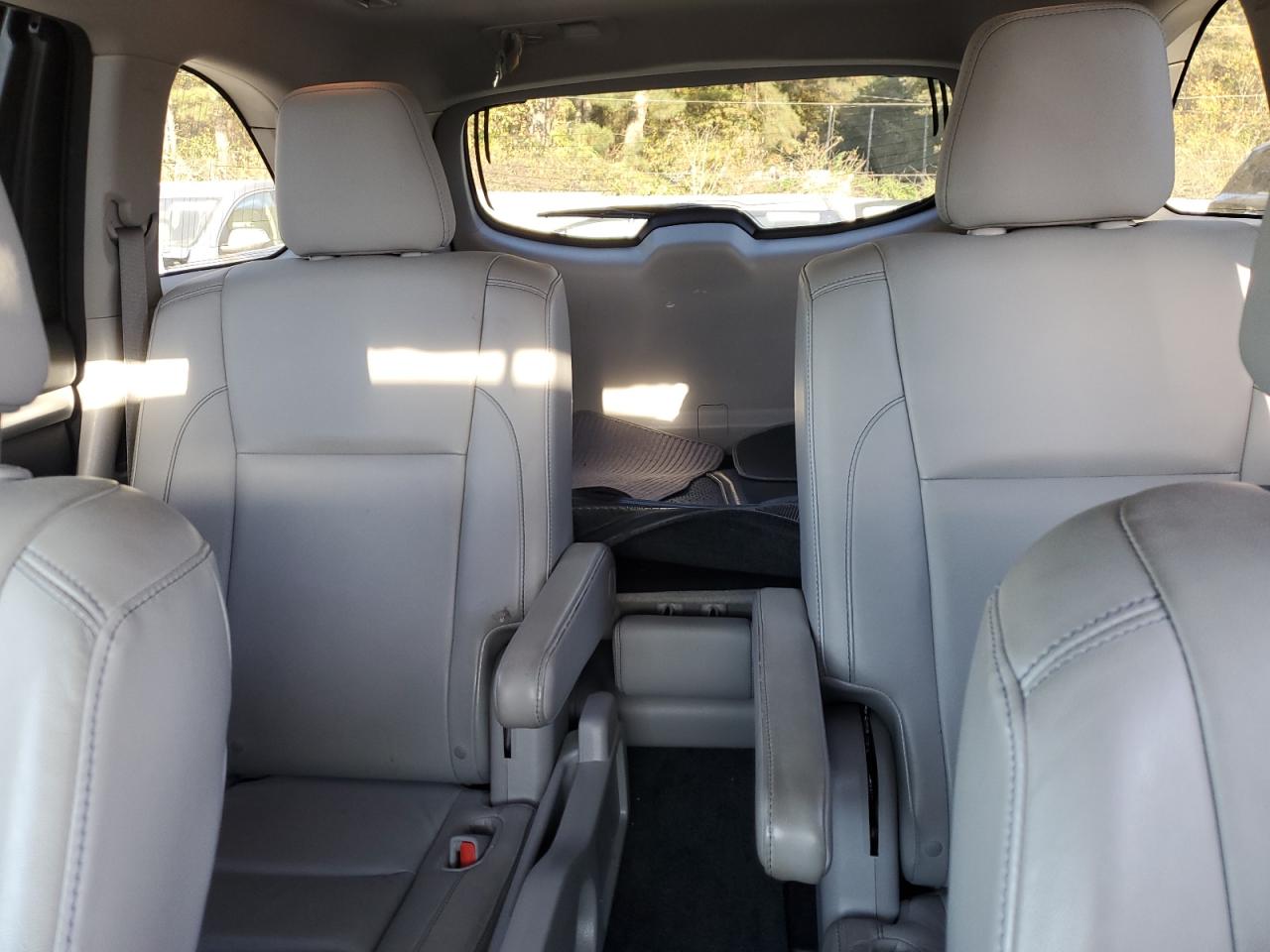 2015 Toyota Highlander Xle VIN: 5TDKKRFH9FS066234 Lot: 92063265