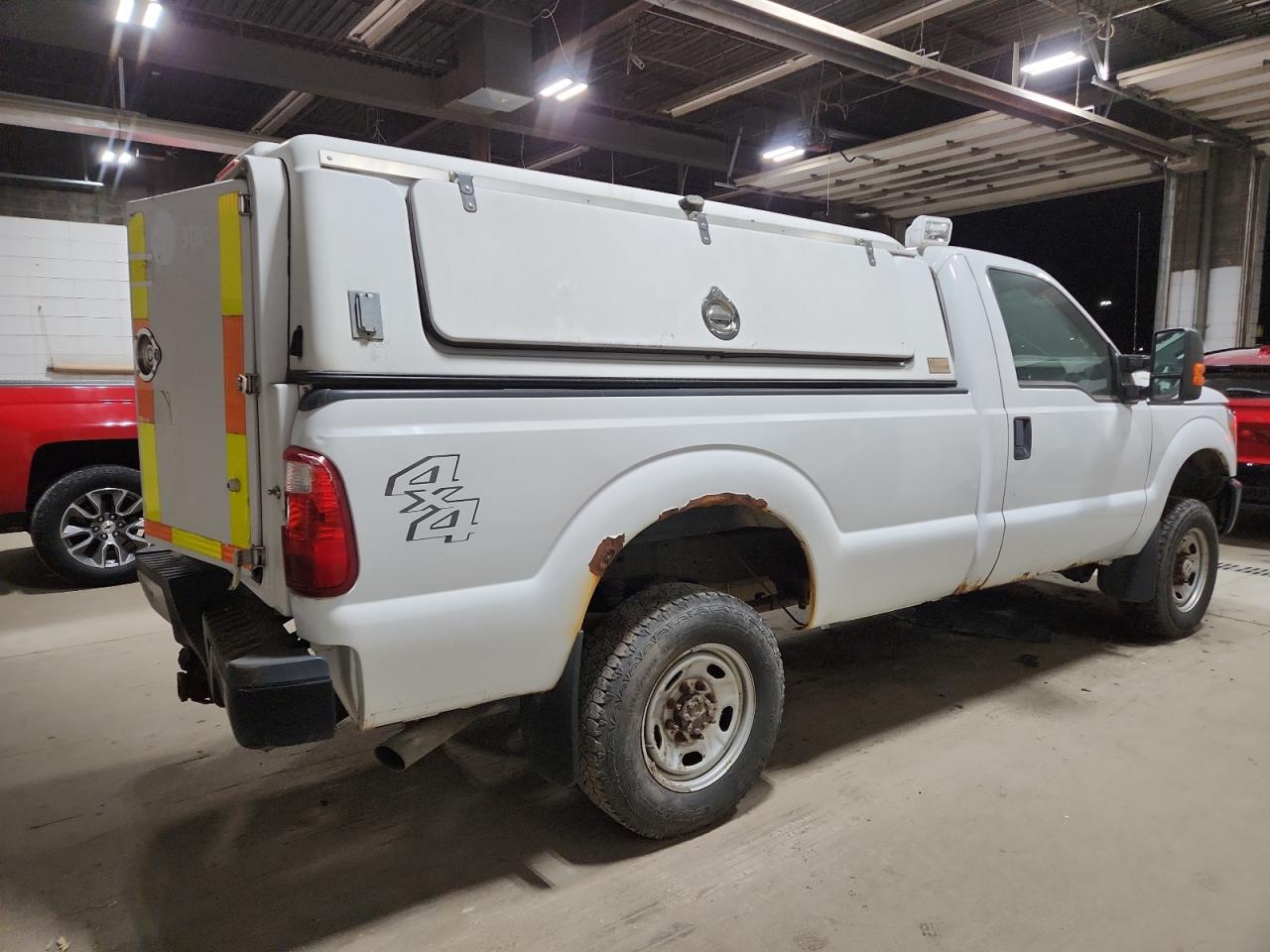 2013 Ford F250 Super Duty Utility / Service Truck white  gas 1FTBF2B62DEB31136 photo #4