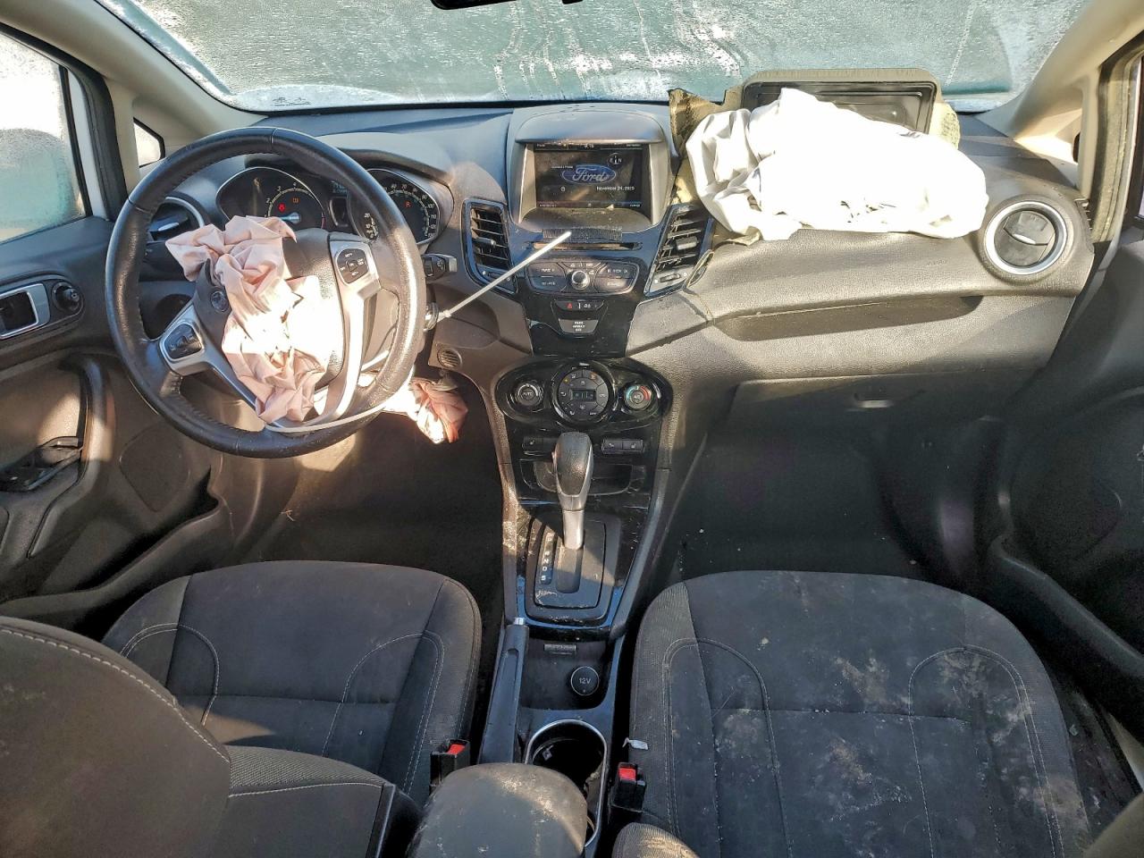 2014 Ford Fiesta Se VIN: 3FADP4EJ8EM235052 Lot: 93963785