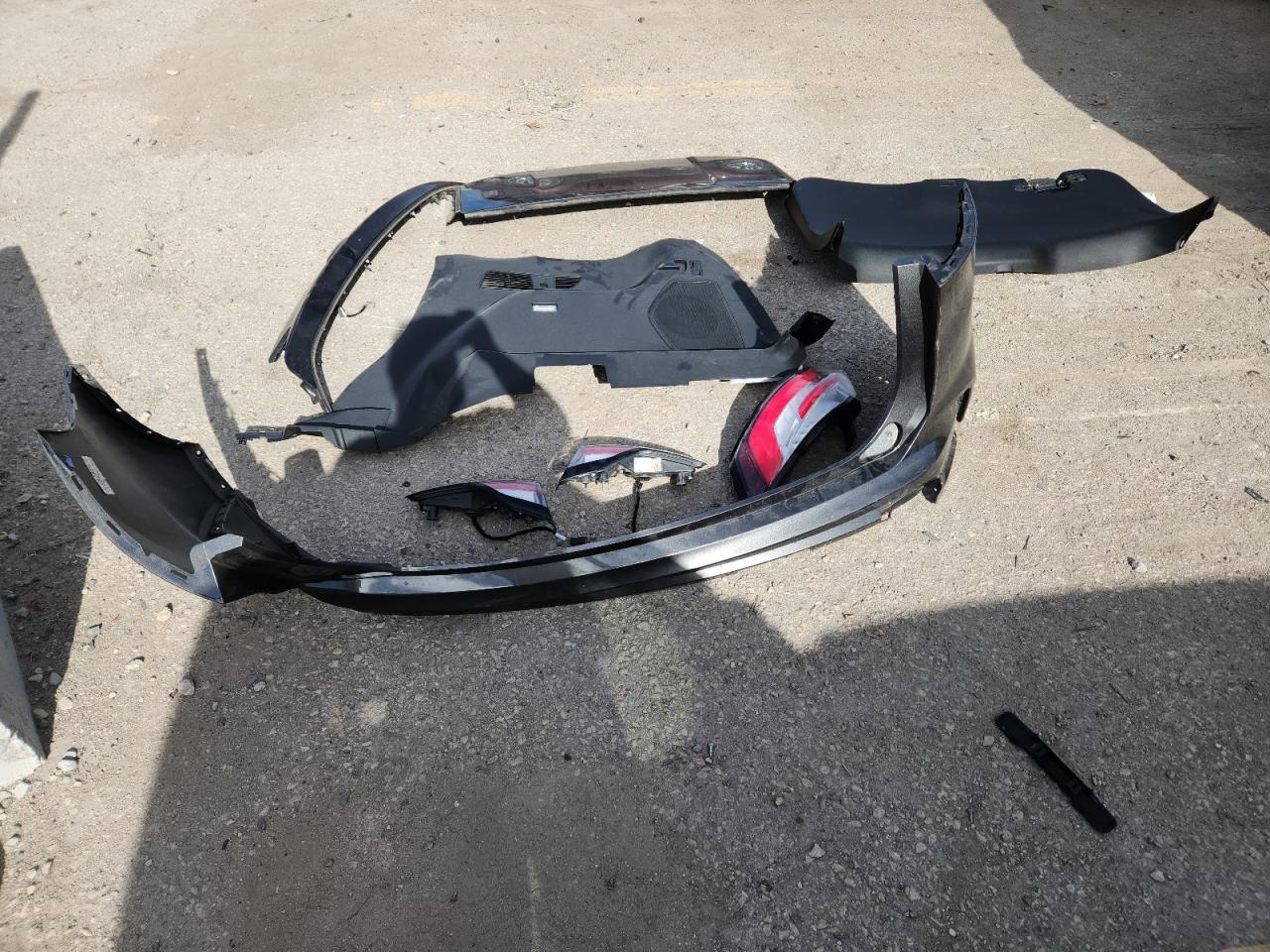 2020 Ford Edge Titanium VIN: 2FMPK4K91LBA83559 Lot: 90904925