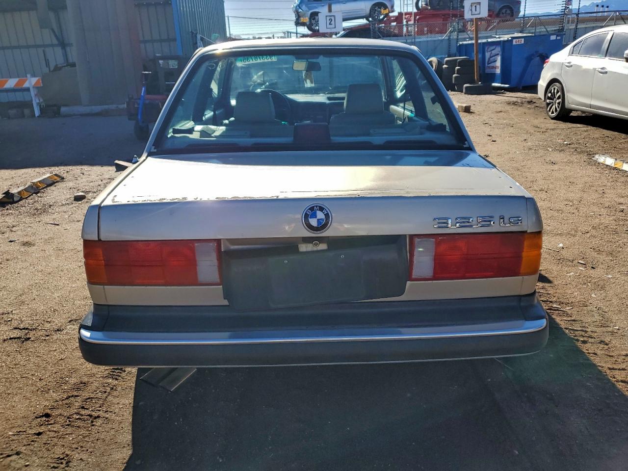 1987 BMW 325 Is VIN: WBAAA1300H2322587 Lot: 93378735