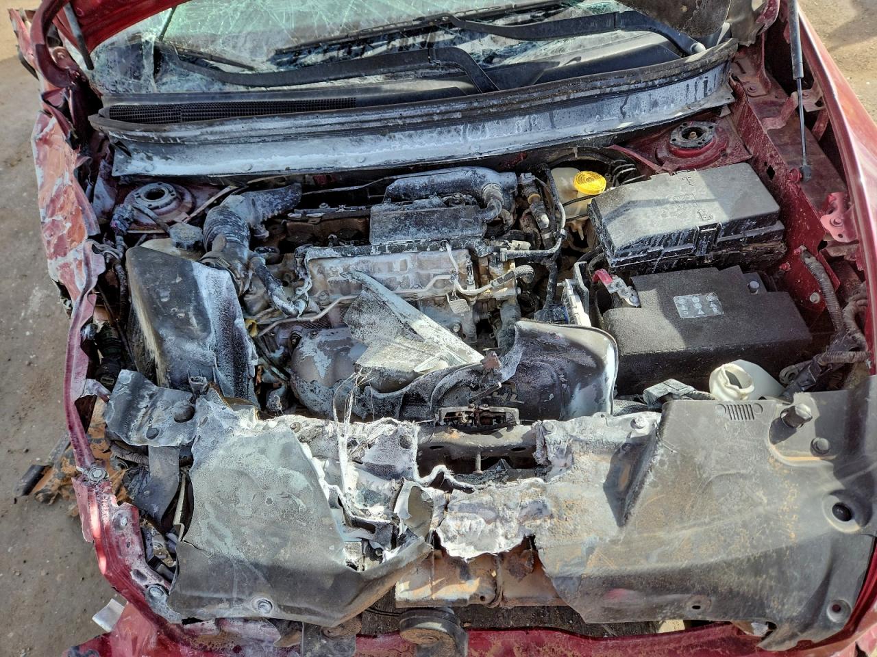 2015 Jeep Cherokee Latitude VIN: 1C4PJLCB3FW658170 Lot: 94261355