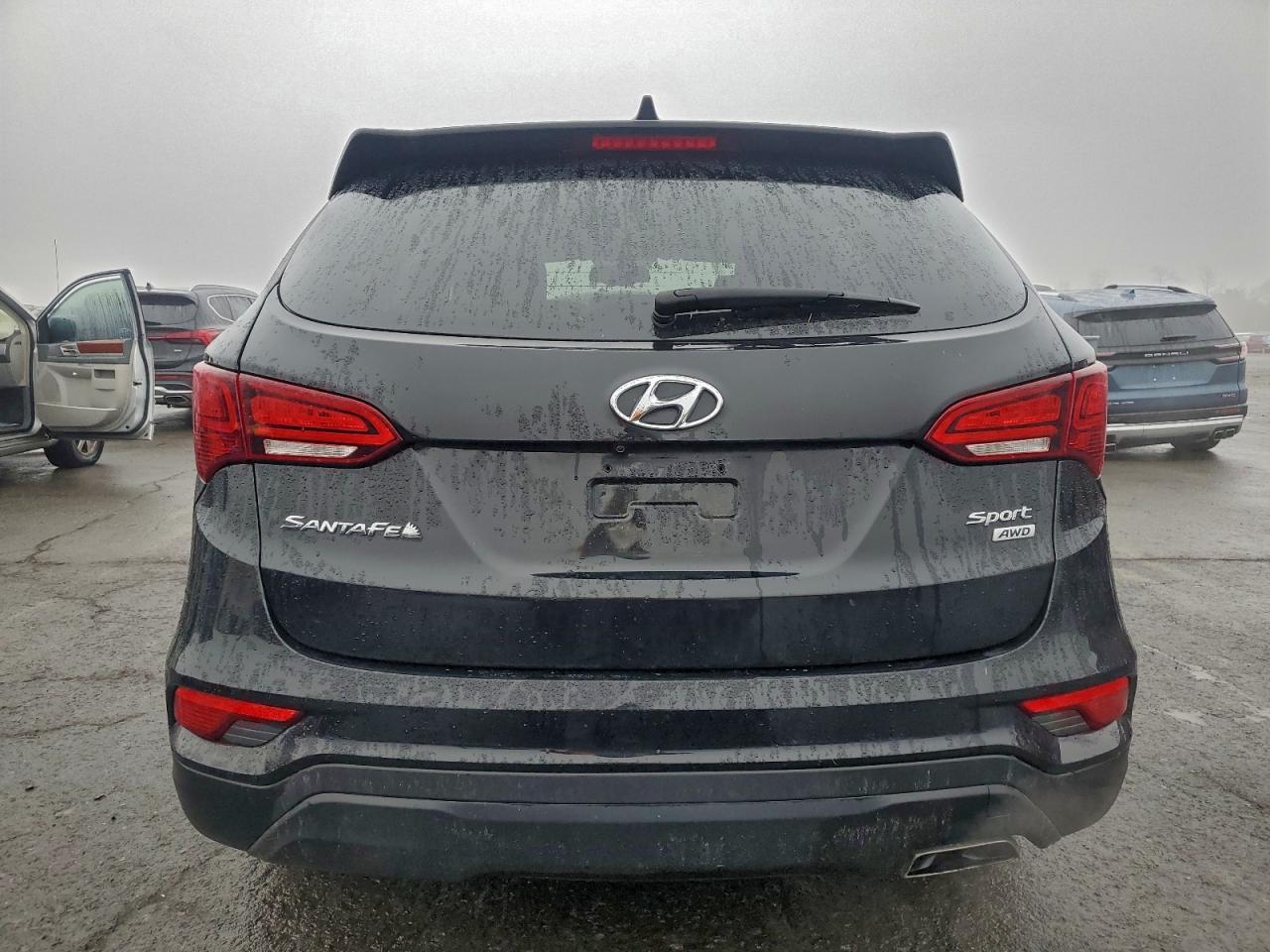 2017 Hyundai Santa Fe Sport VIN: 5XYZUDLB4HG402206 Lot: 94678095