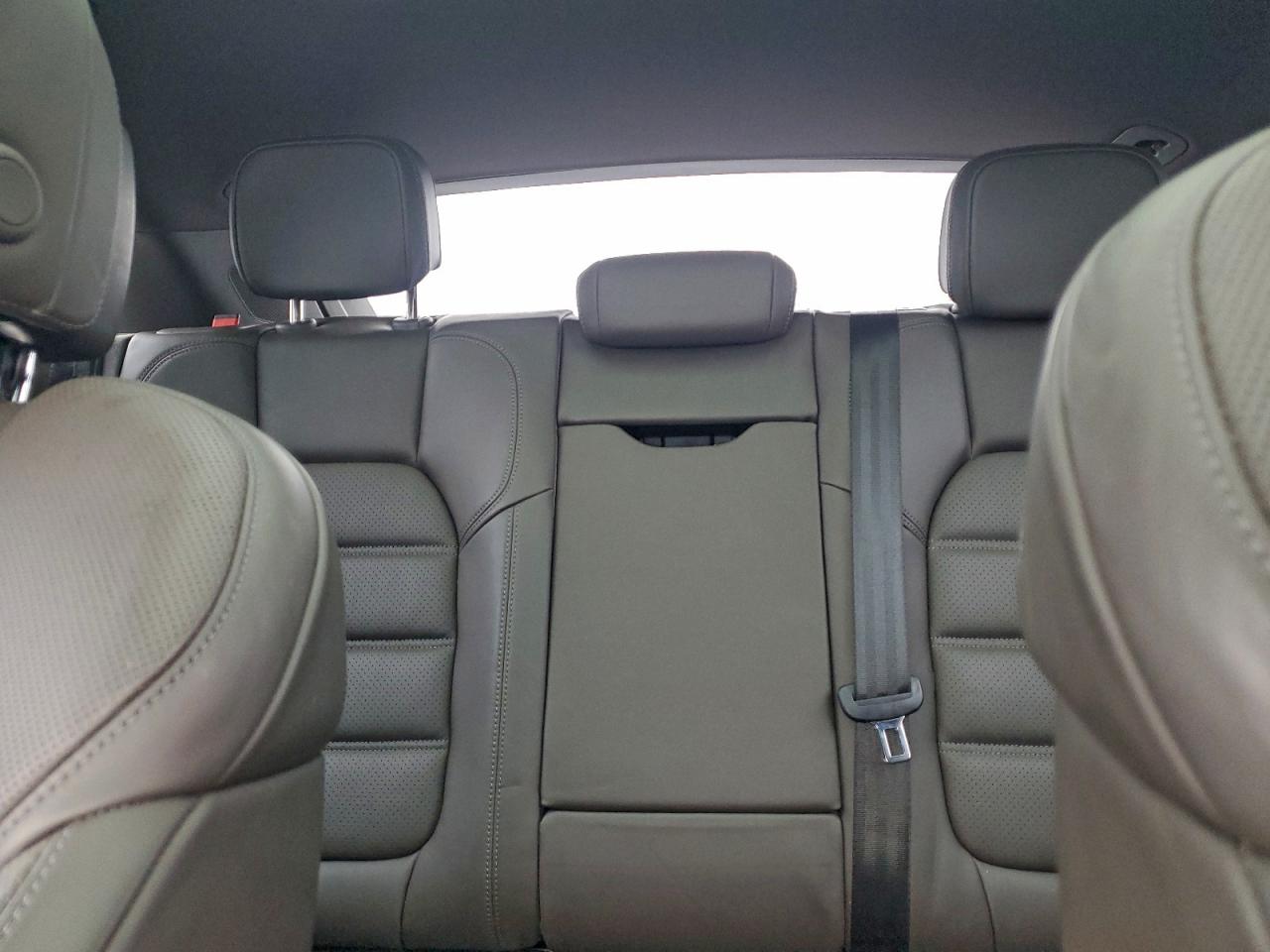 2015 Porsche Macan S VIN: WP1AB2A54FLB59582 Lot: 92938115