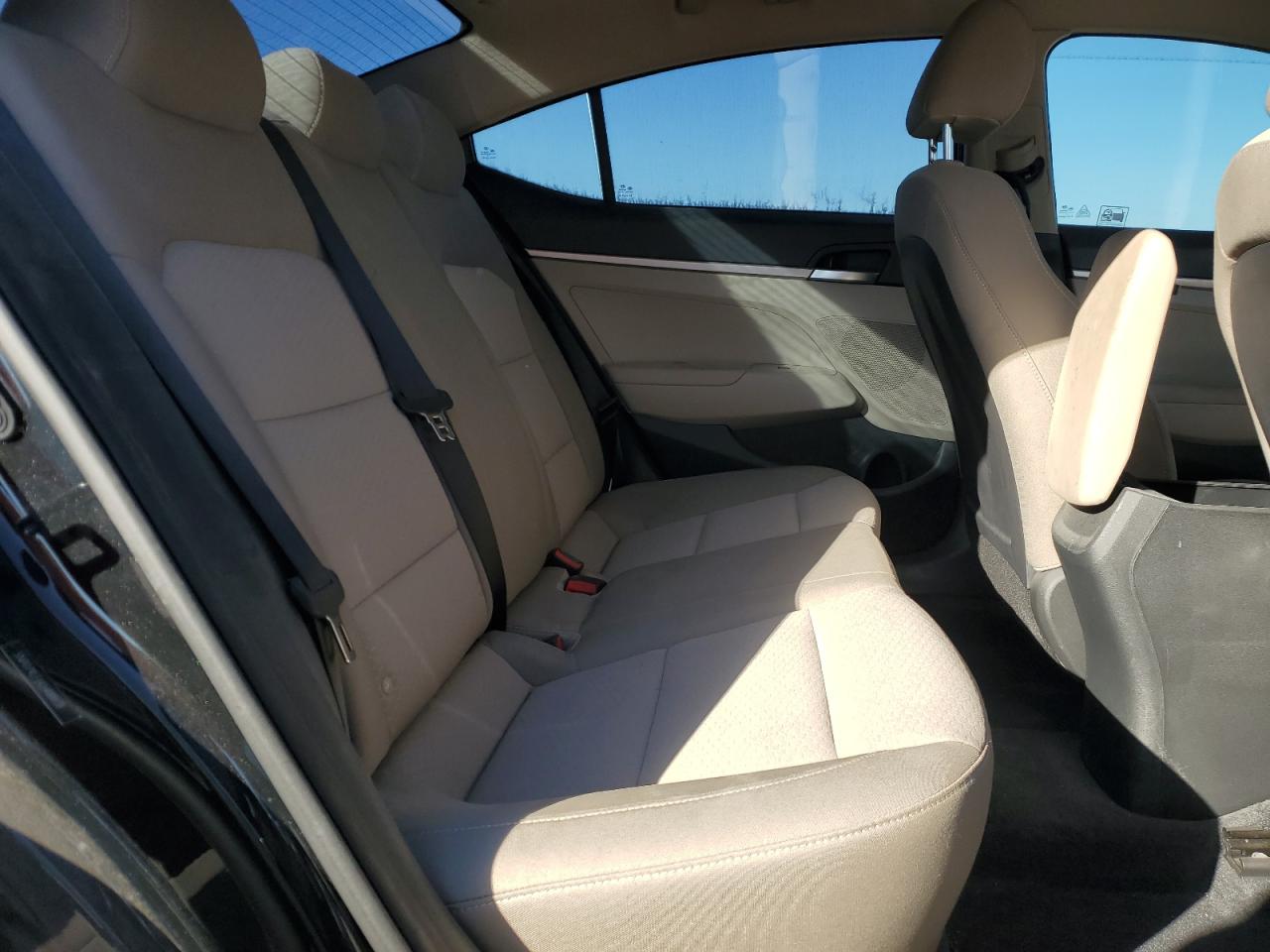 2019 Hyundai Elantra Se VIN: 5NPD74LF6KH488638 Lot: 92444615