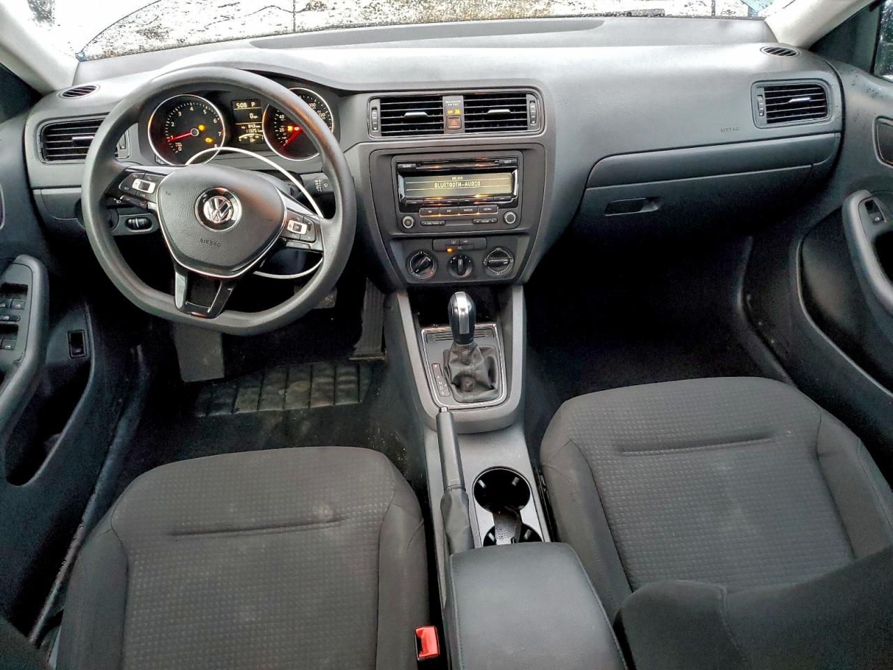 2015 Volkswagen Jetta Base VIN: 3VW2K7AJ2FM281093 Lot: 93954935