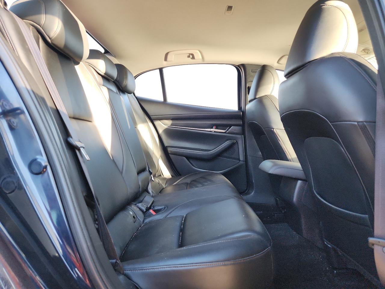 2019 Mazda 3 Preferred Plus VIN: JM1BPACL9K1109103 Lot: 91655555