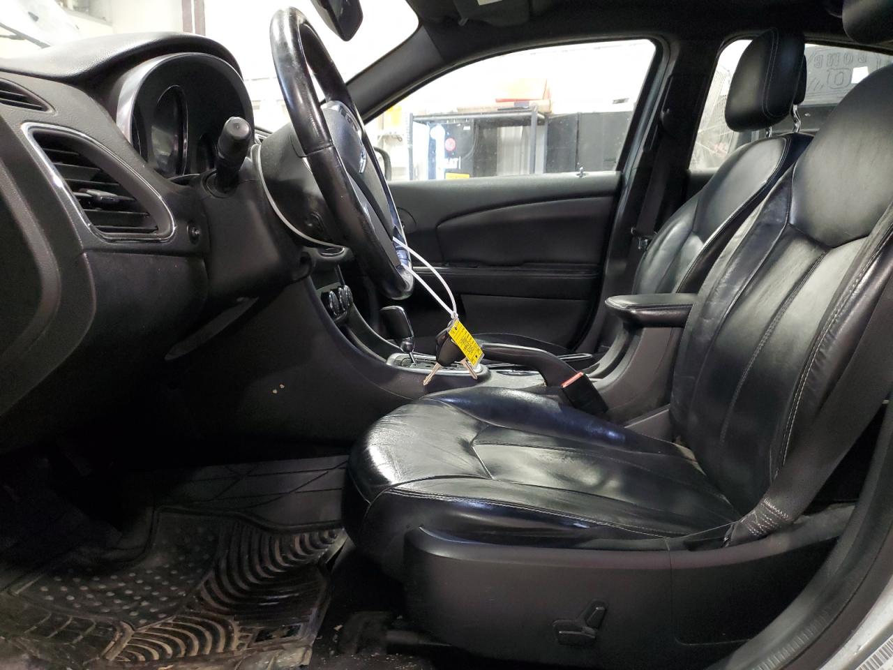 2013 Chrysler 200 Limited VIN: 1C3CCBCG0DN653255 Lot: 93277795