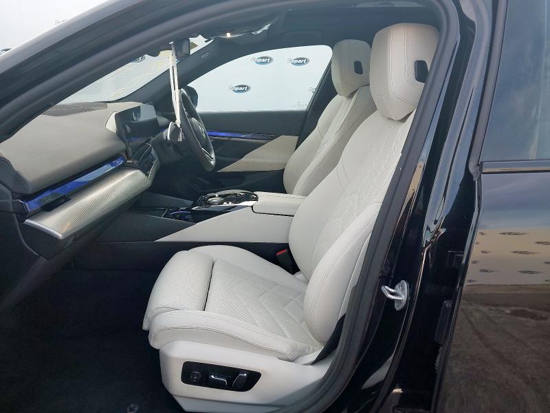 2025 BMW 5 SERIES 530E M SPORT 5DR AUTO