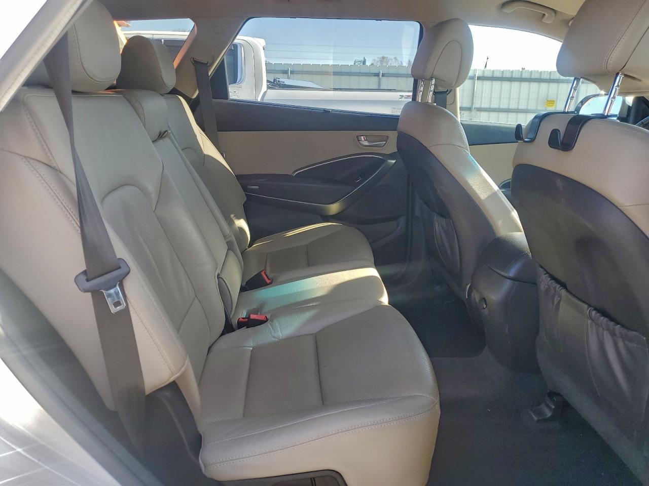 2015 Hyundai Santa Fe Gls VIN: KM8SN4HF7FU127786 Lot: 94095245