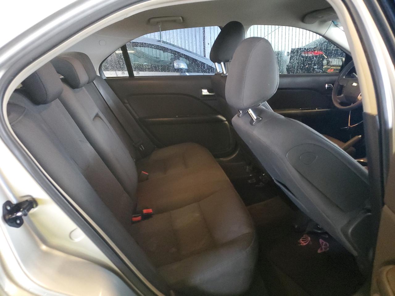 2010 Ford Fusion Se VIN: 3FAHP0HA3AR373195 Lot: 90939865