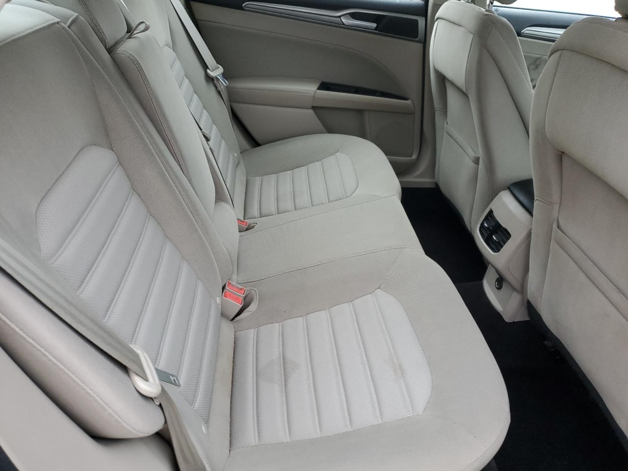 2017 Ford Fusion Se VIN: 3FA6P0H77HR246018 Lot: 93114075