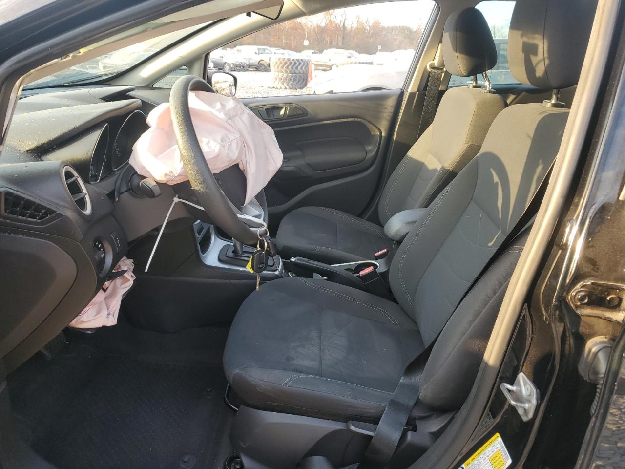 2018 Ford Fiesta Se VIN: 3FADP4BJ0JM107998 Lot: 93291865