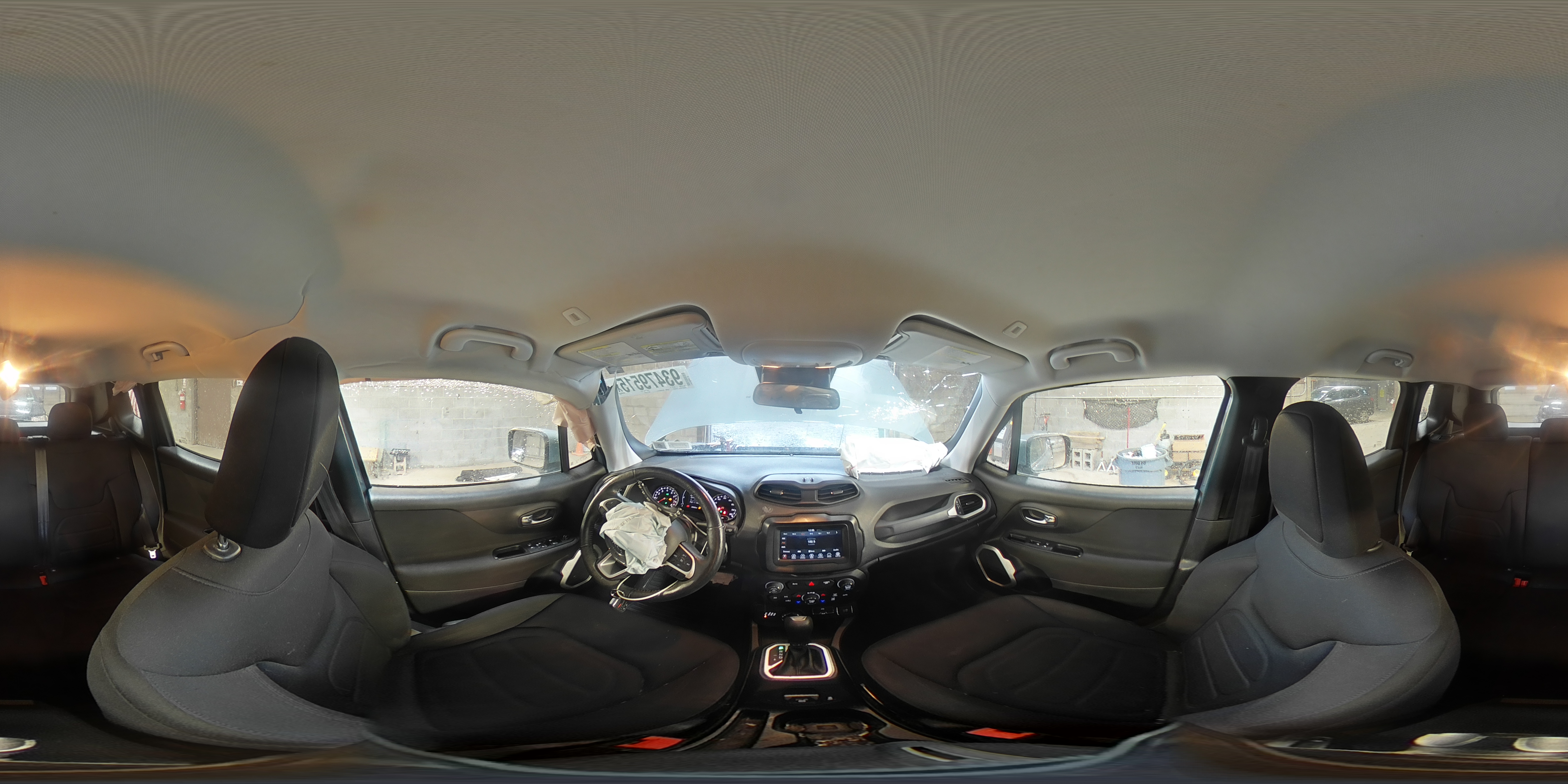 2018 Jeep Renegade Latitude VIN: ZACCJBBB4JPJ43885 Lot: 93479515