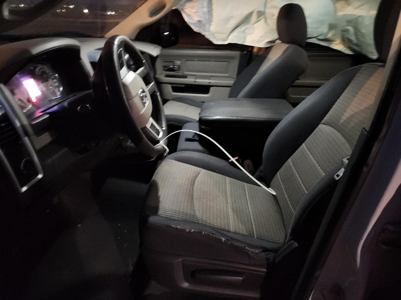 2011 Dodge Ram 1500 VIN: 1D7RB1GT6BS696349 Lot: 93357105