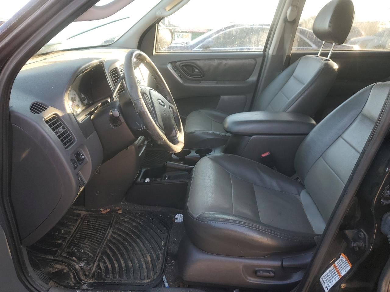 2004 Ford Escape Xlt VIN: 1FMCU93194DA10580 Lot: 93290355