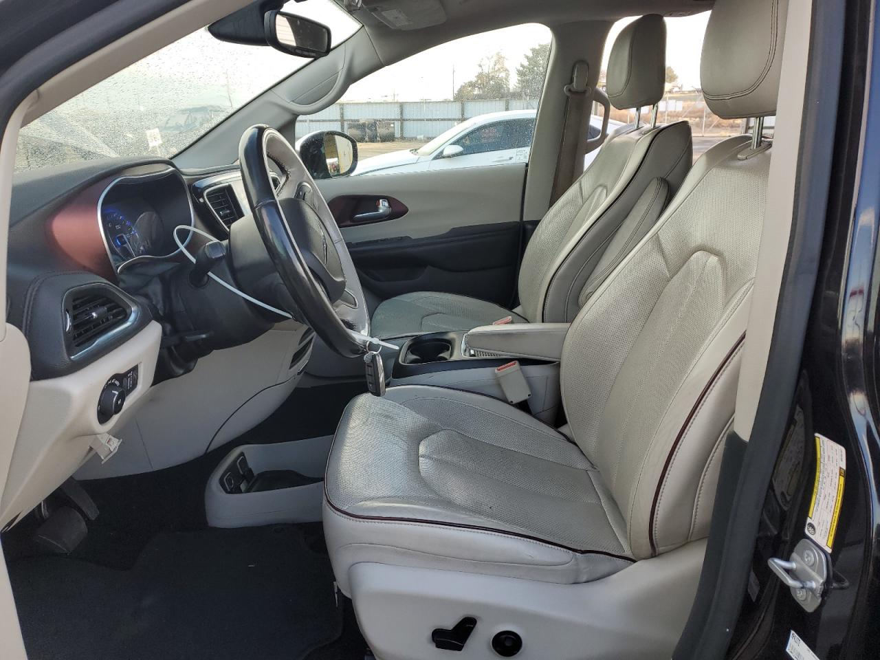 2019 Chrysler Pacifica Limited VIN: 2C4RC1GG5KR732107 Lot: 92664395