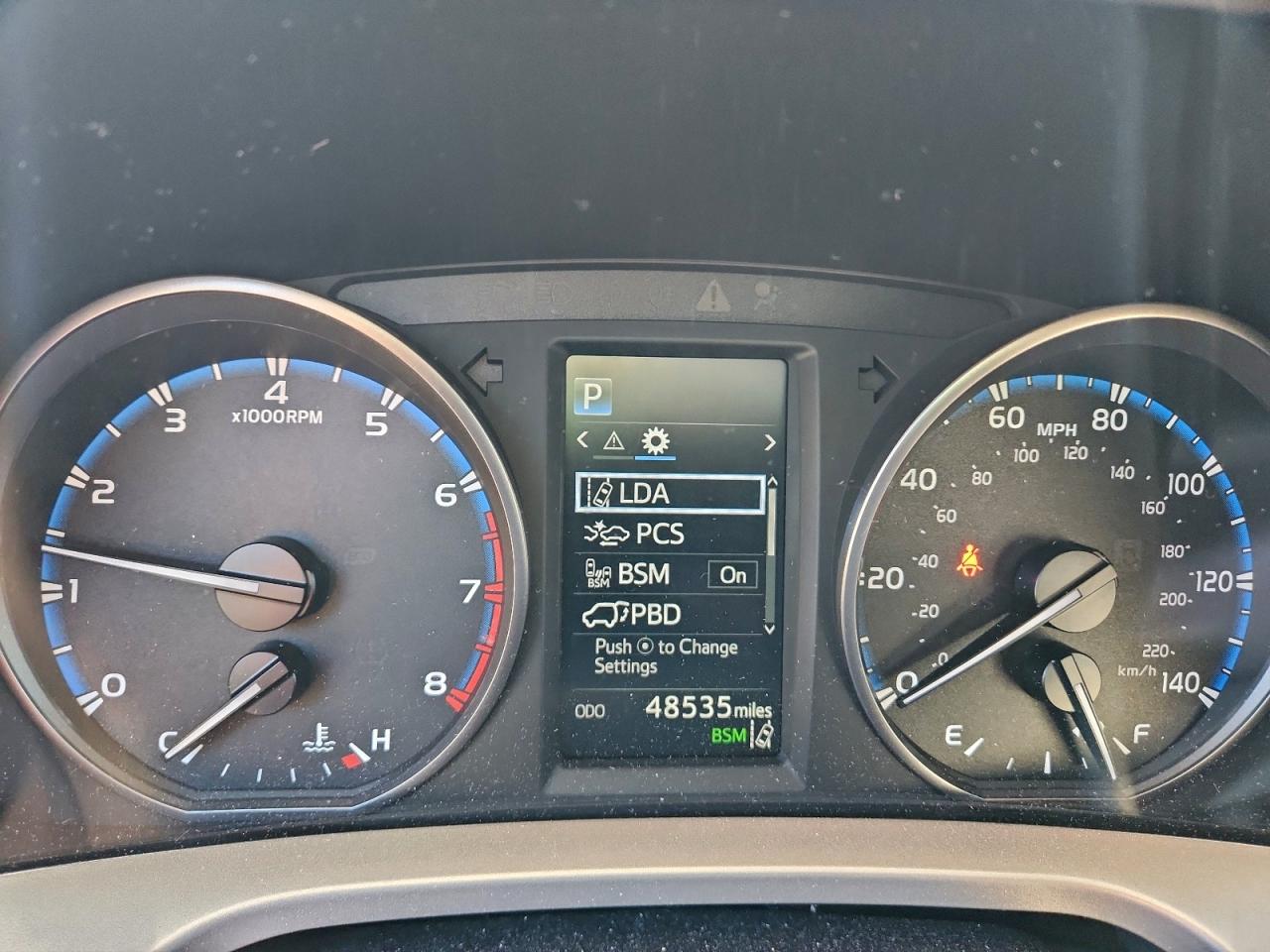 2017 Toyota Rav4 Xle VIN: JTMWFREV1HJ147287 Lot: 93789065