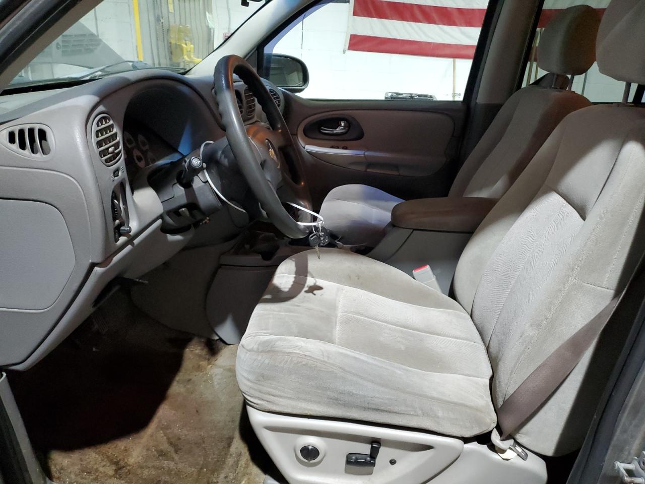 2005 Chevrolet Trailblazer Ls VIN: 1GNDT13S452139546 Lot: 92935095