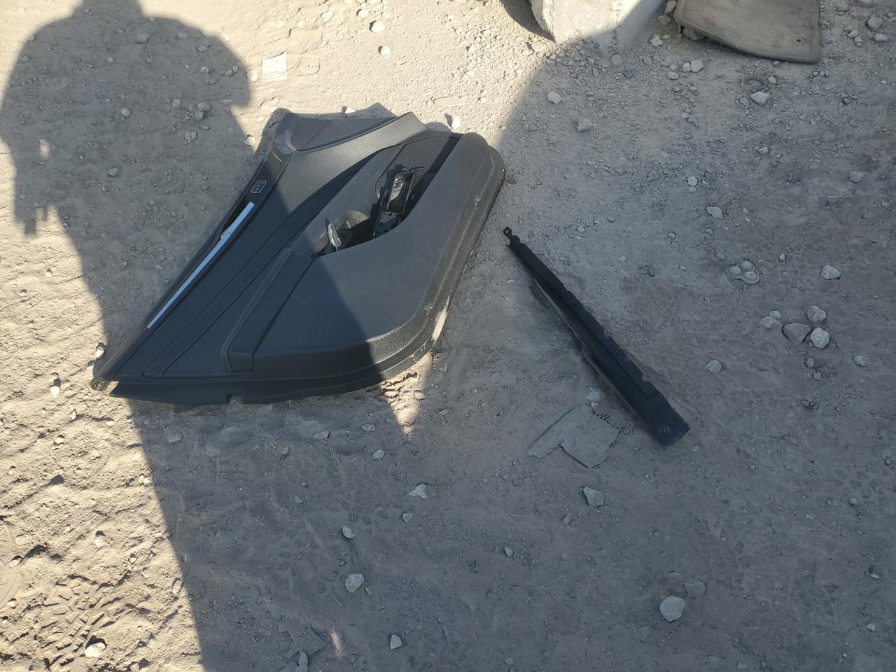 2018 Ford Fusion Titanium/Platinum Hev VIN: 3FA6P0RU0JR143274 Lot: 92927235