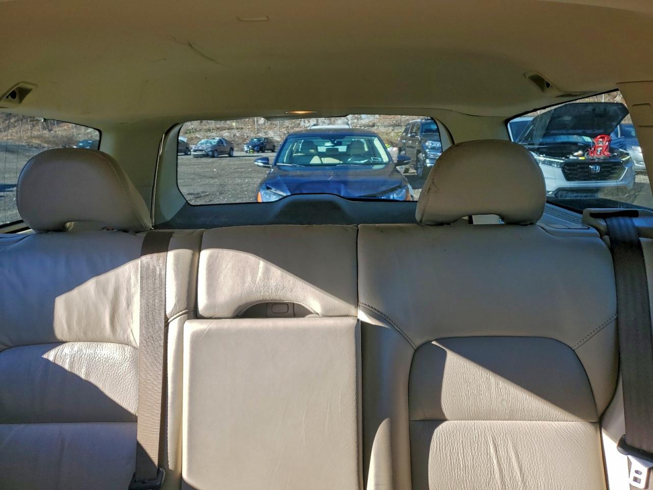 2008 Volvo V70 3.2 VIN: YV1BW982081051421 Lot: 94066475