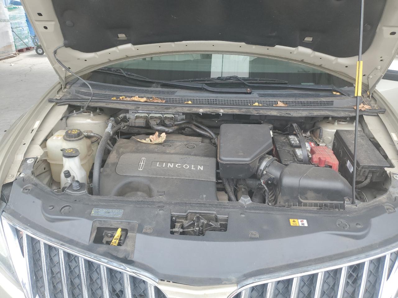 2011 Lincoln Mkx VIN: 2LMDJ8JK0BBJ28883 Lot: 91983365