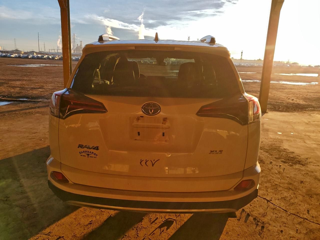 2017 Toyota Rav4 Xle VIN: 2T3WFREV9HW403886 Lot: 94370815