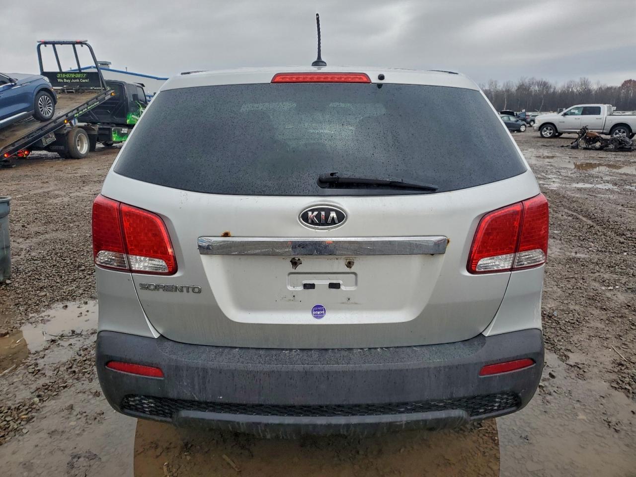2012 Kia Sorento Base VIN: 5XYKT3A15CG191809 Lot: 94033935