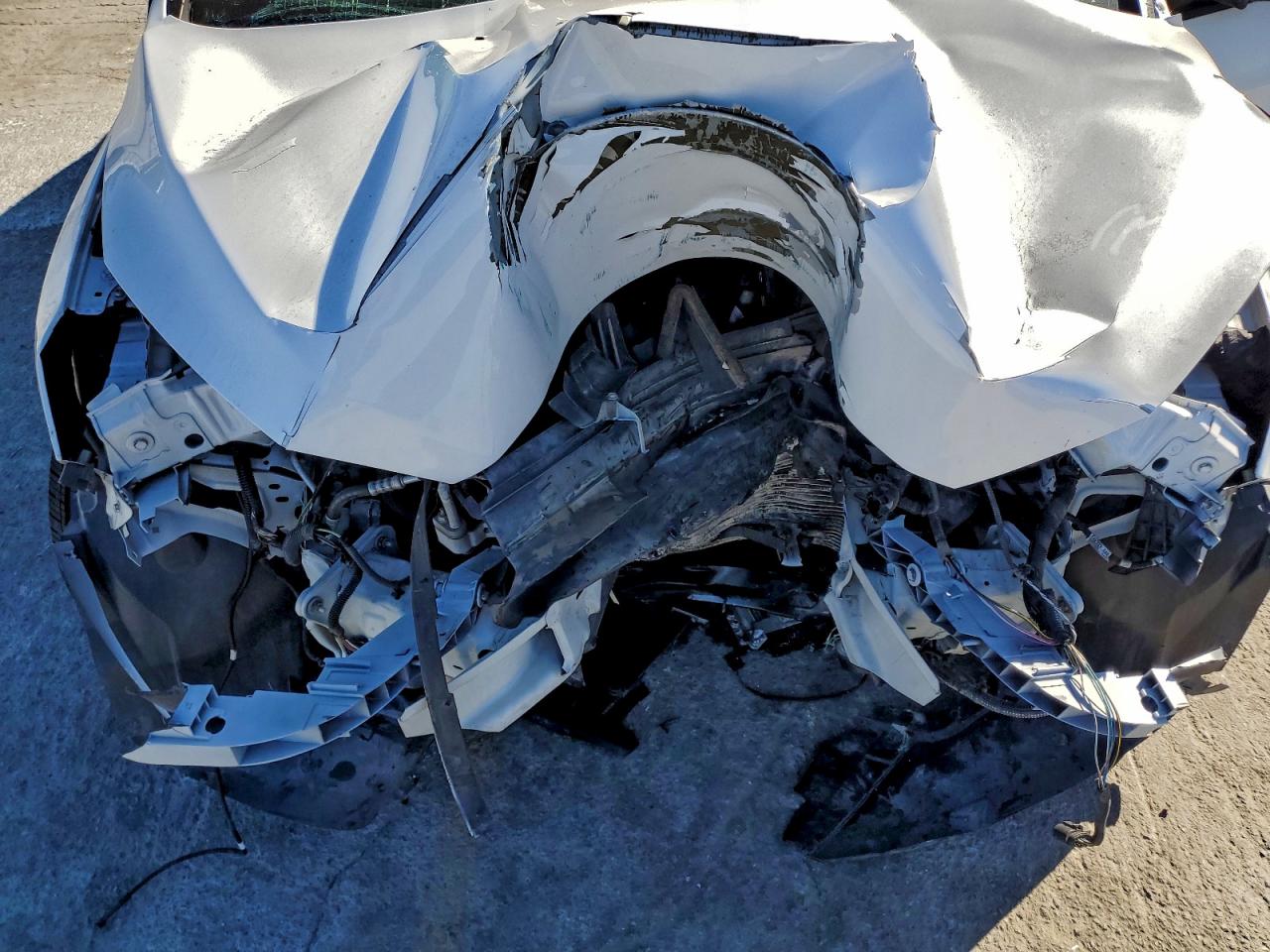 2016 Ford Focus S VIN: 1FADP3E27GL238662 Lot: 94382135