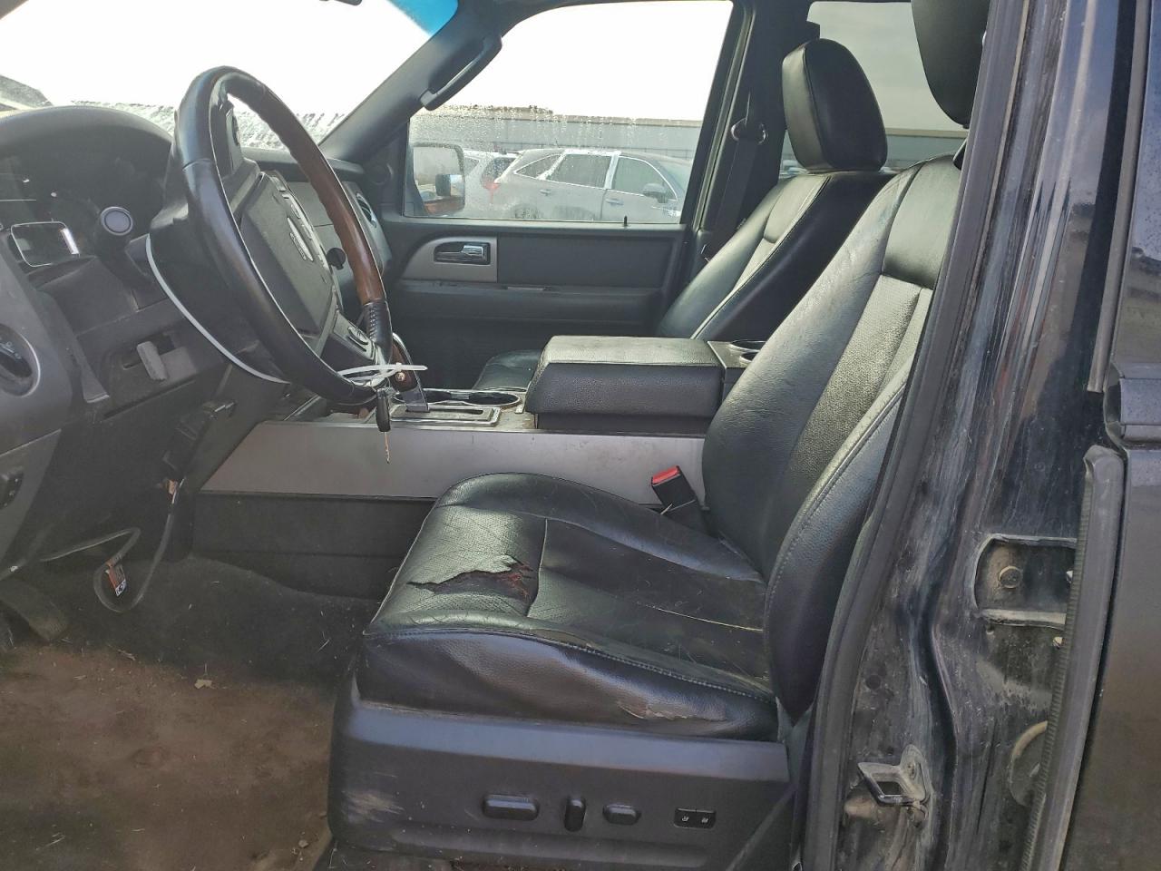 2010 Ford Expedition Limited VIN: 1FMJU2A57AEB54381 Lot: 93238785