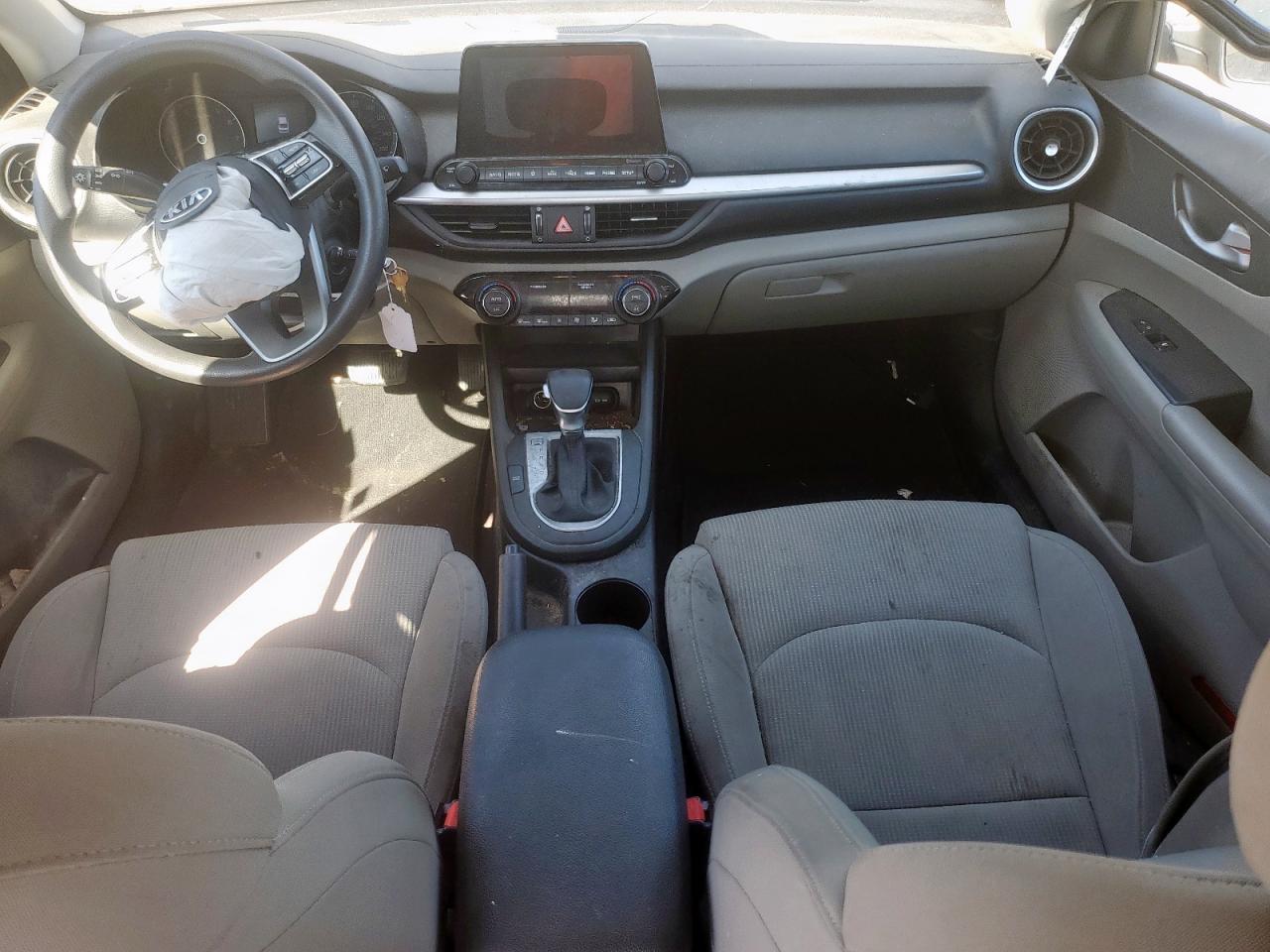 2019 Kia Forte Fe VIN: 3KPF24AD9KE064660 Lot: 92313115