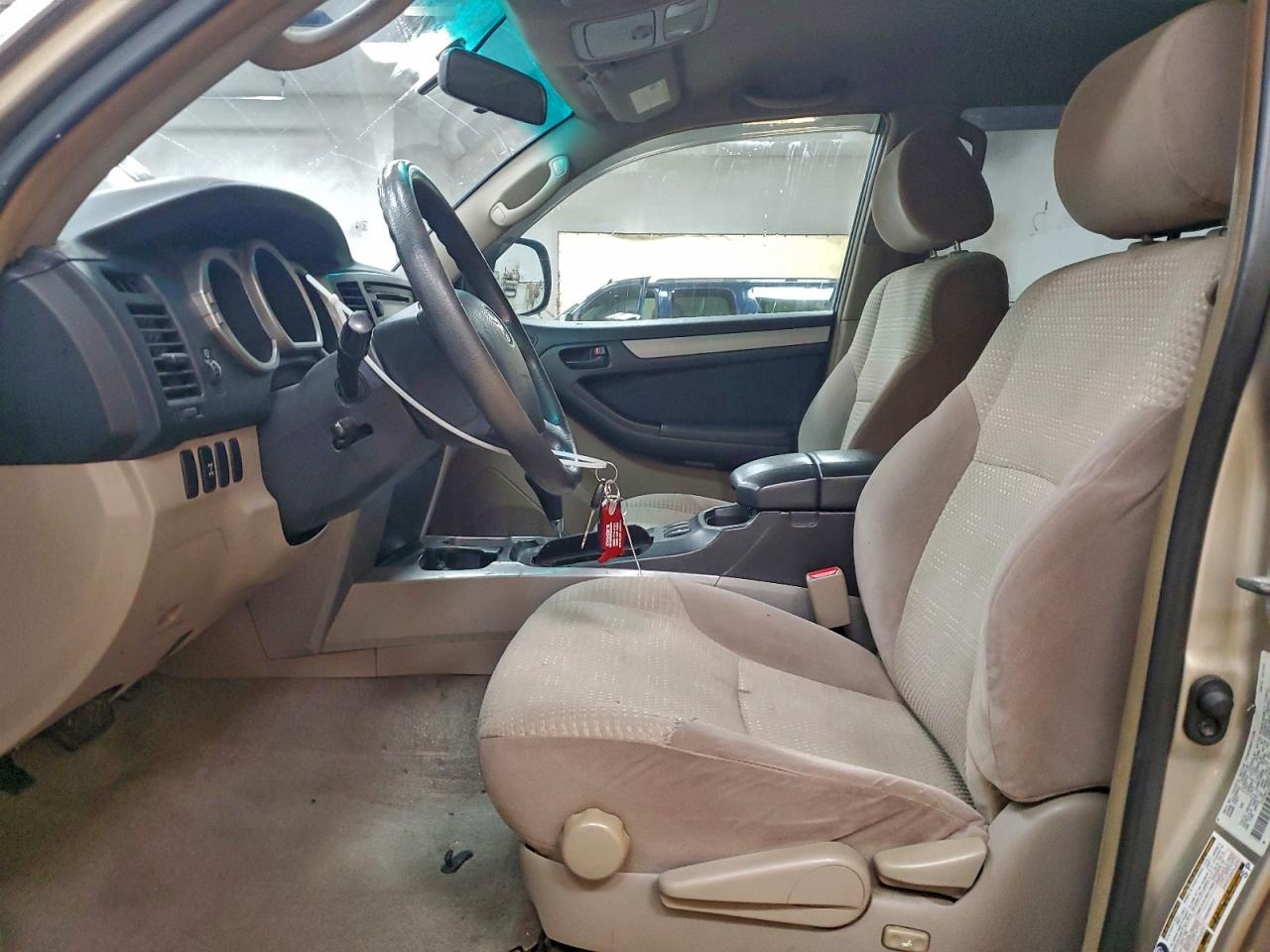 2005 Toyota 4Runner Sr5 VIN: JTEBU14R650068155 Lot: 93228875